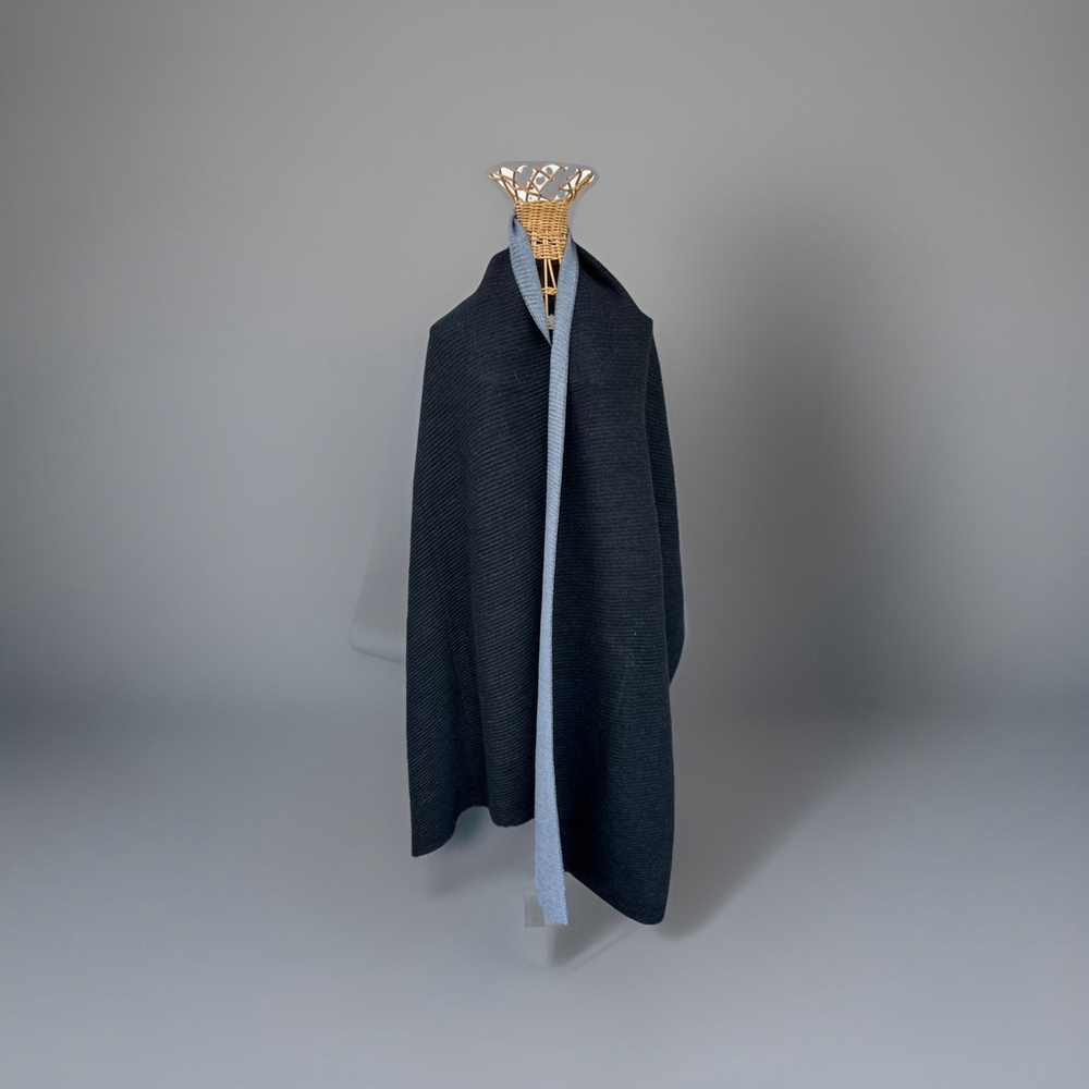 Oversized Reversible Wool Wrap Shawl Gray Black 105 x 24 Minimalist - Picture 15 of 16